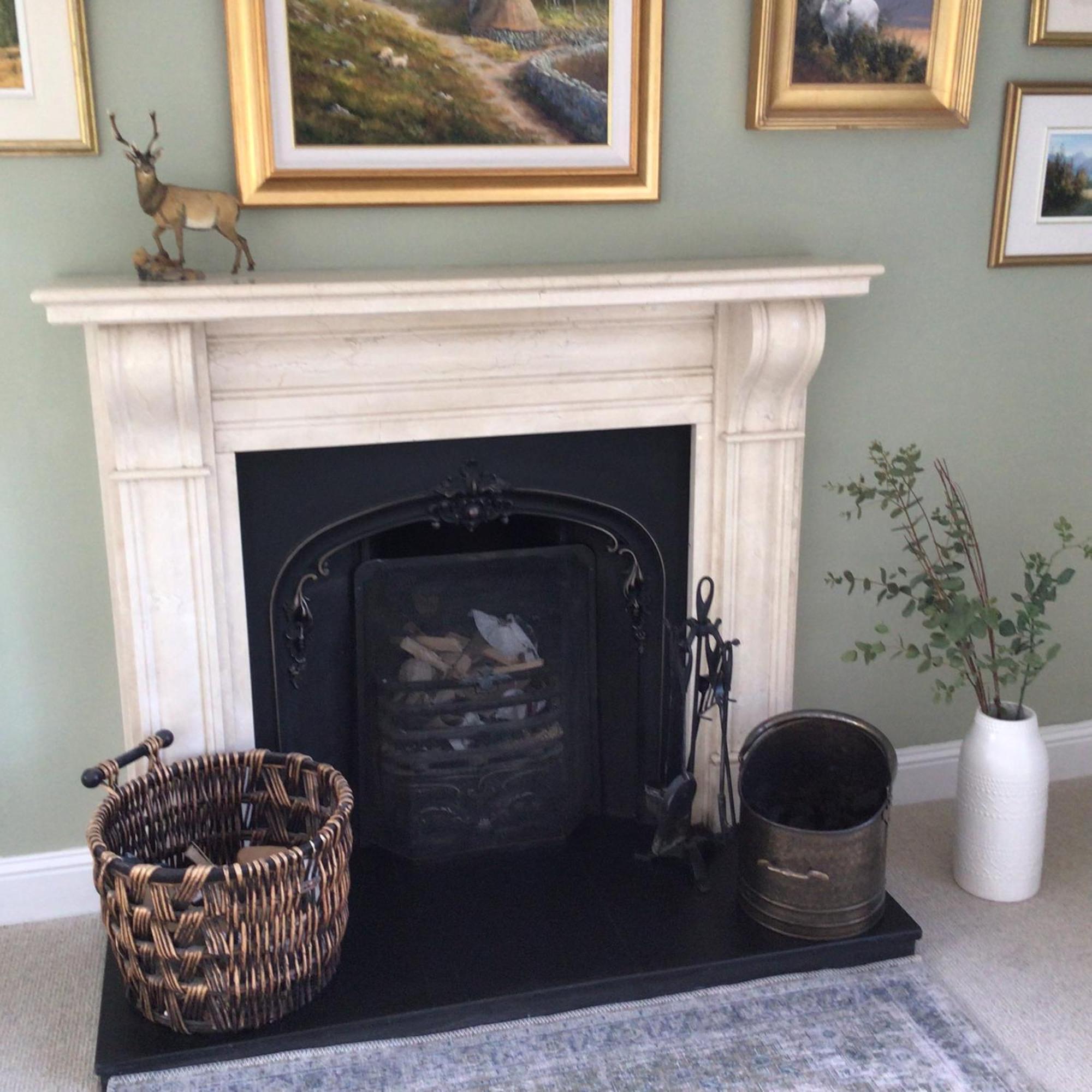 Castlecroft 4*